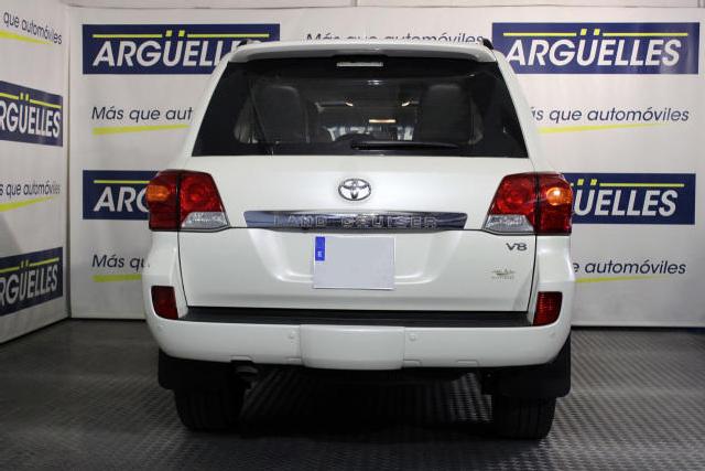 Toyota Land Cruiser 200 5.7l V8 Armoured Blindado 388cv ocasion - Arg%C3%BCelles Autom%C3%B3viles