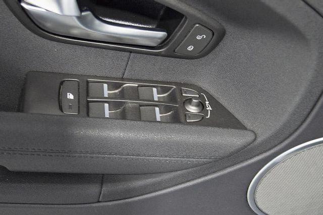 Land Rover Range Rover Evoque 2.2l Td4 Pure 4x4 Aut. ocasion - Automotor Dursan