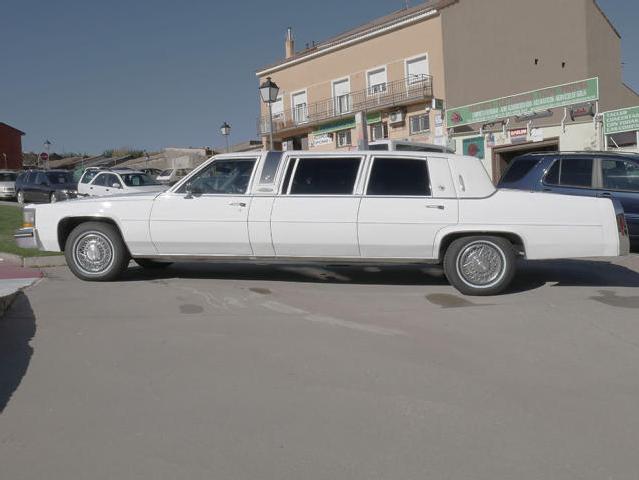 Cadillac Deville Limusina ocasion - CV Robledauto