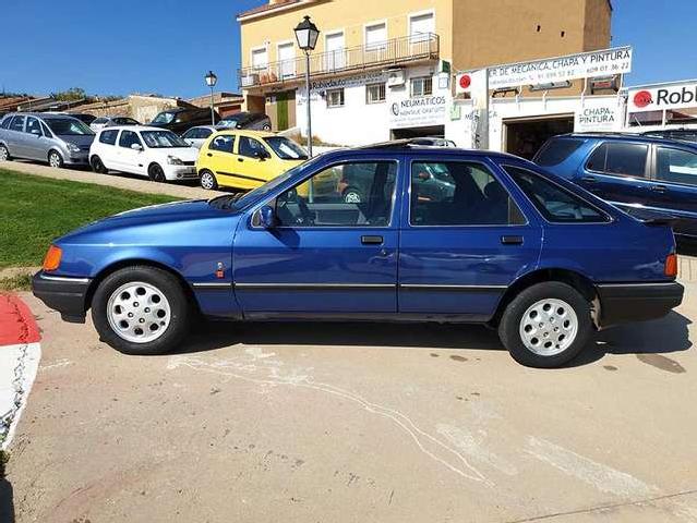 Ford Sierra 2.0i Ghia A.a. ocasion - CV Robledauto