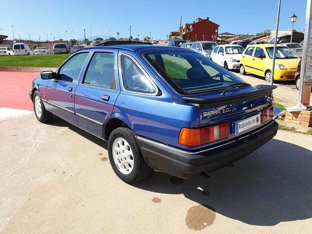 Ford Sierra 2.0i Ghia A.a. ocasion - CV Robledauto