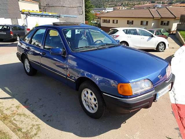 Ford Sierra 2.0i Ghia A.a. ocasion - CV Robledauto