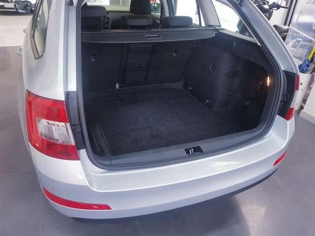Skoda Octavia Combi 1.6tdi Cr Ambition Dsg 110 ocasion - Nou Motor