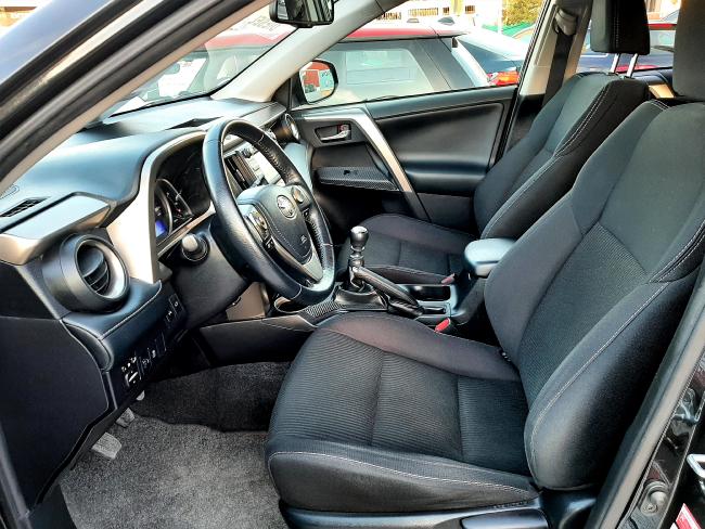 Toyota Rav 4 2.2 D-4d 150 Cv*4x4*c%C3%A1mara*port%C3%B3n El%C3%A9ctrico* ocasion - Granada Wagen